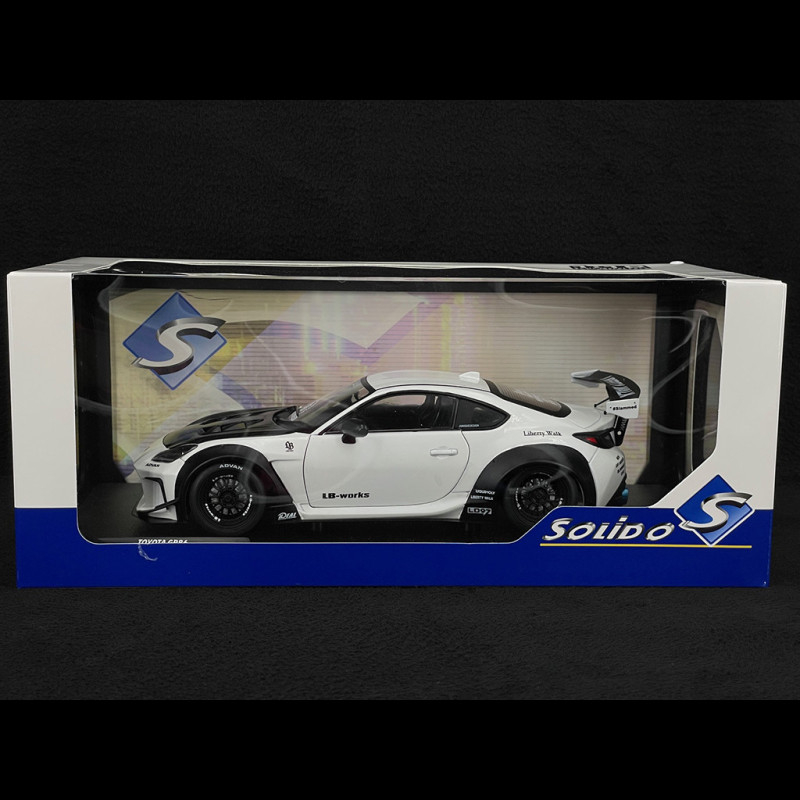 Toyota GR86 LBWK Body Kit 2024 Blanc Nacré 1/18 Solido S1813602