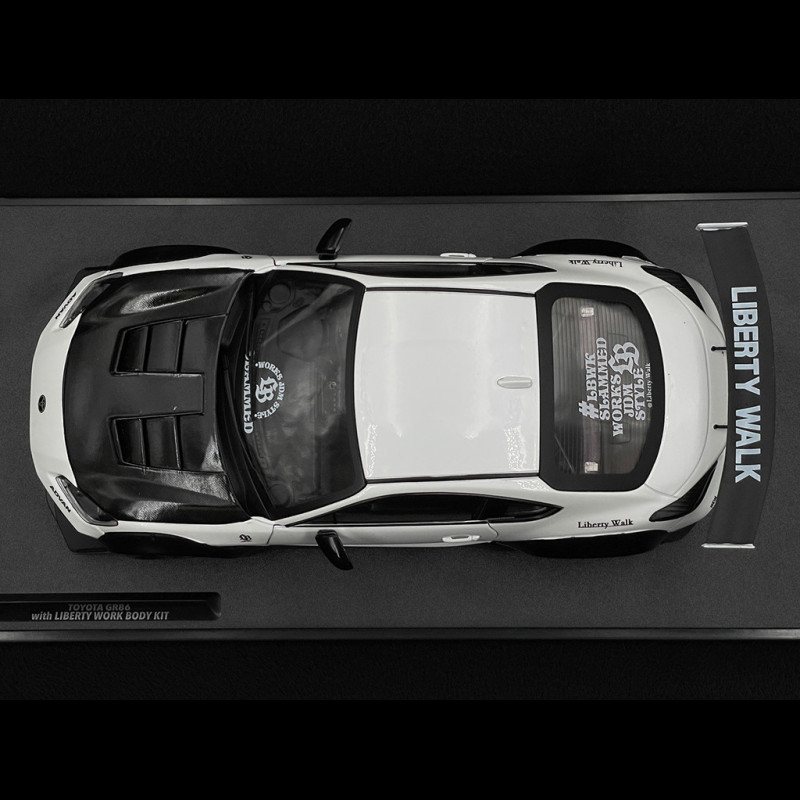 Toyota GR86 LBWK Body Kit 2024 Pearl White 1/18 Solido S1813602