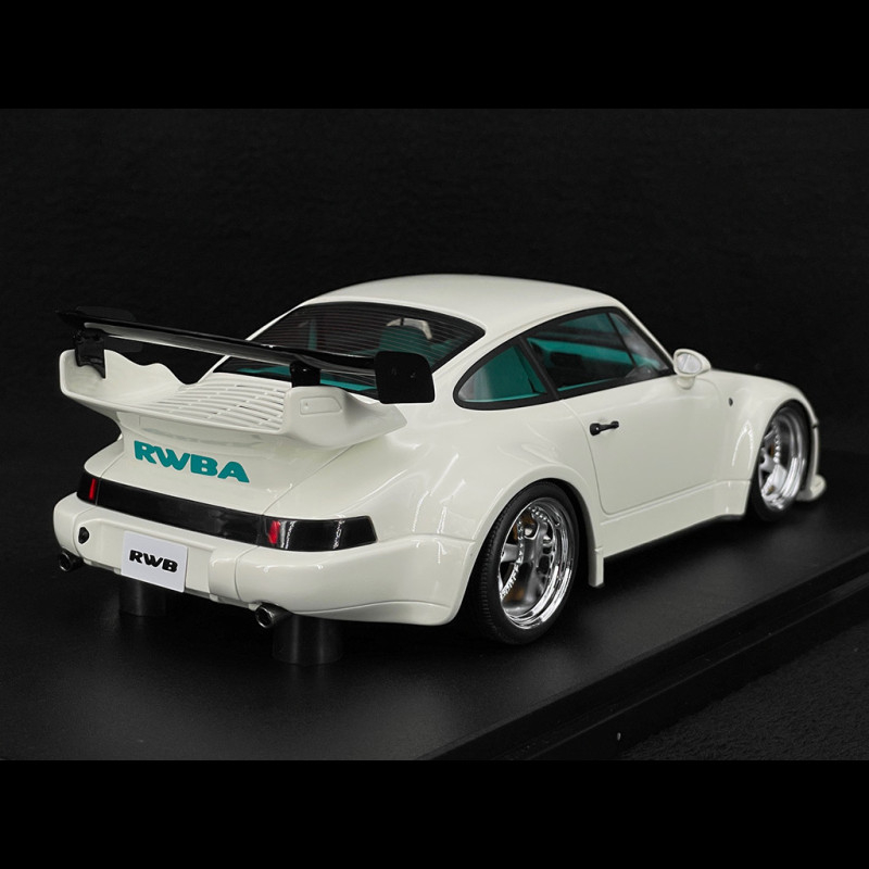 RWB 911 ホワイト ミニカー 1/18