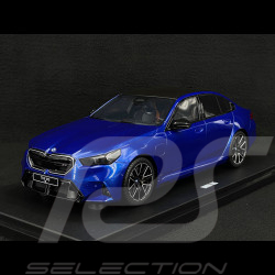 BMW M5 G90 Marina Bay Blue Metallic 2024 1/18 GT Spirit GT507