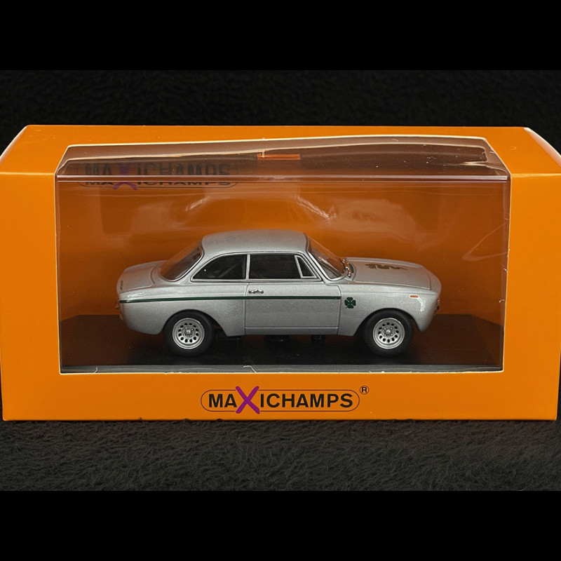 Alfa Romeo GTA 1300 Junior 1968 Silver 1/43 Minichamps 940120601