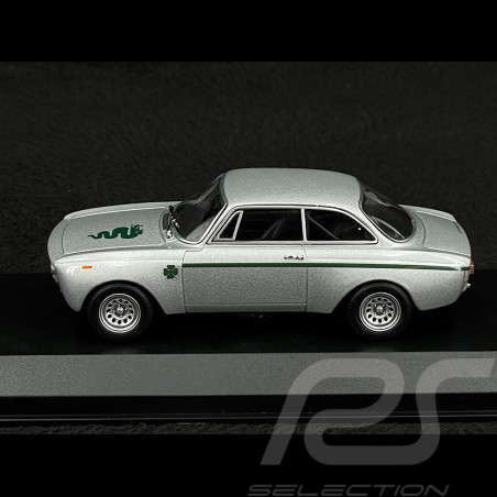 Alfa Romeo GTA 1300 Junior 1968 Silber 1/43 Minichamps 940120601