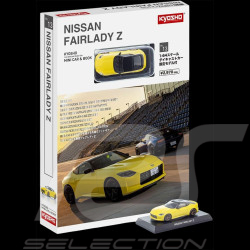 Nissan Fairlady Z Coupe 2023 Gelb Mit Broschüre 1/64 Kyosho 12KYO07117Y