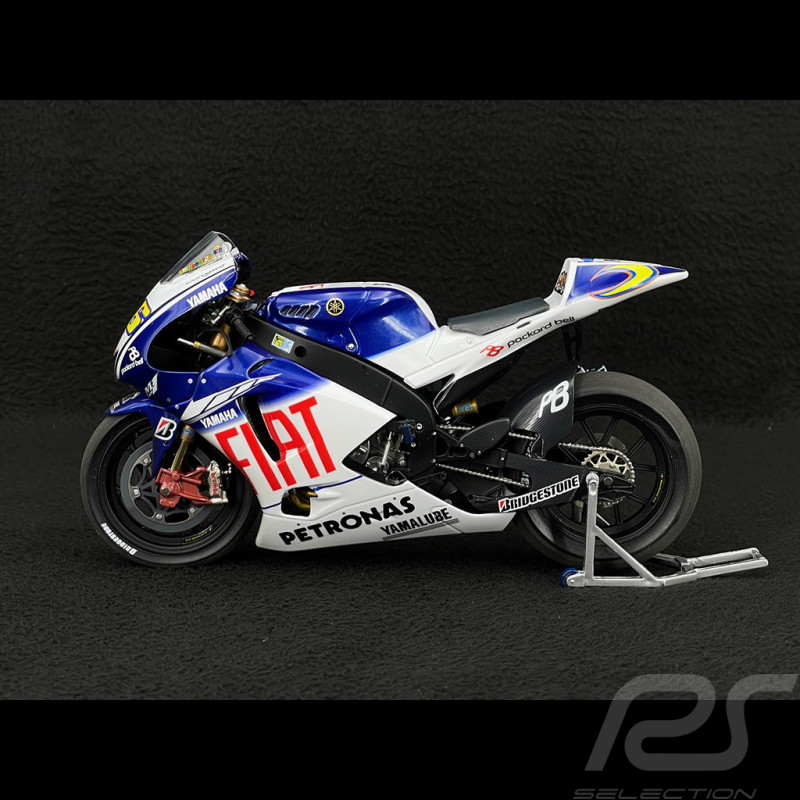 Valentino Rossi Yamaha YZR-M1 n° 46 Moto GP Champion du Monde 2009 1/12 Minichamps 122093246