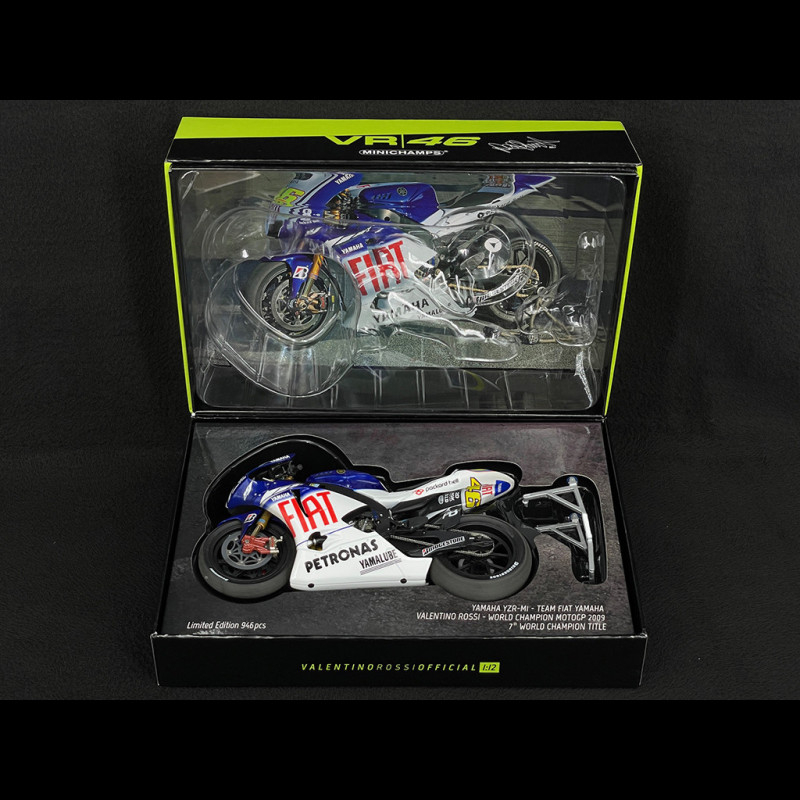 Valentino Rossi Yamaha YZR-M1 n° 46 Moto GP World Champion 2009 1