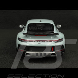 Porsche 911 Dakar Typ 992 2022 Shadegreen 1/18 Minichamps 110062071