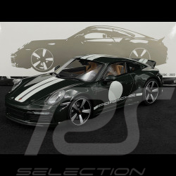 Porsche 911 Sport Classic Typ 992 2022 Metallisch Grün / Weiß gestreift 1/18 Minichamps 110069204