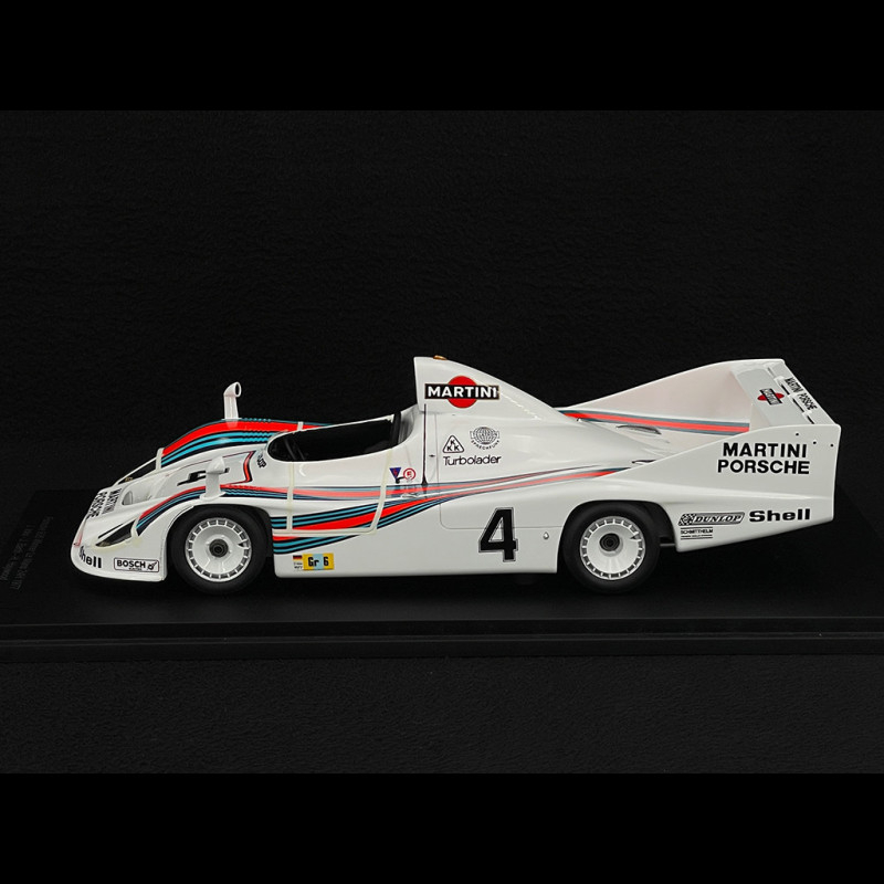 Porsche 936 /77 Spyder Winner Le Mans 1977 n° 4 Martini 1/18 Spark