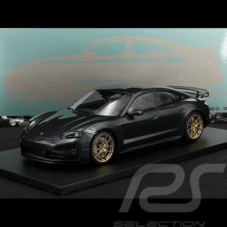Porsche Taycan Turbo GT...