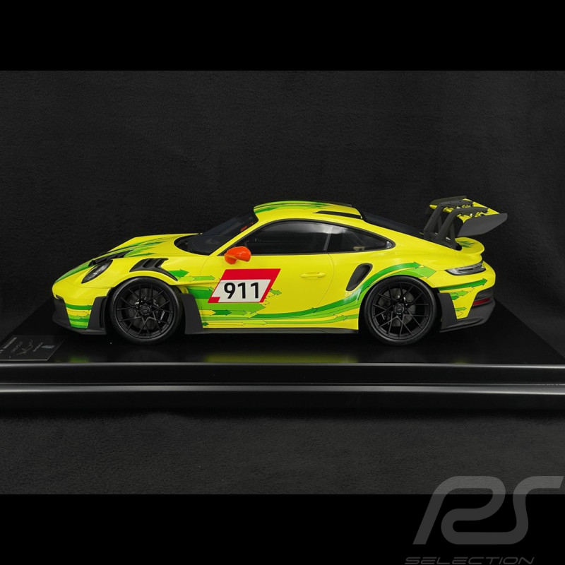 Porsche 911 GT3 RS Type 992 2024 Yellow / Green Grello 1/12 Spark WAP0232800SGT3