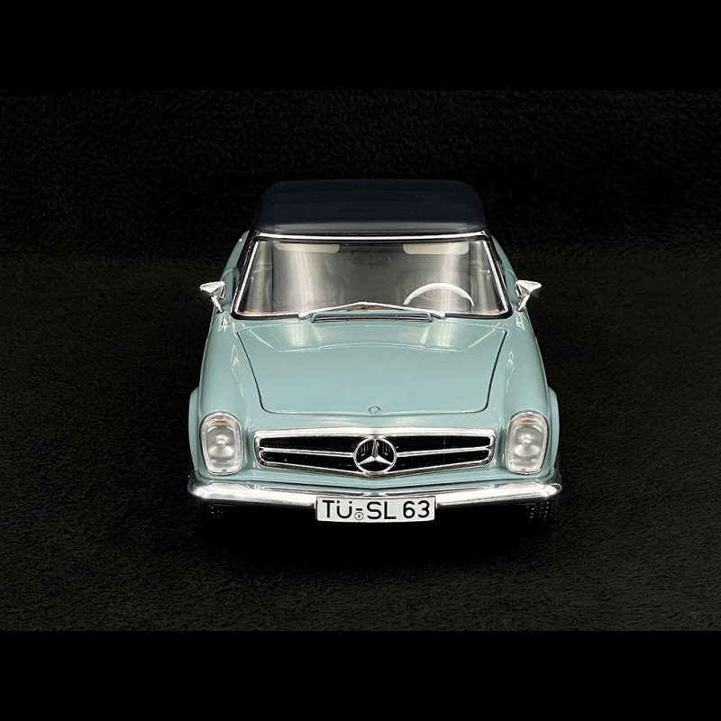Mercedes 280 SL Pagode W113 1968 - Schuco 1/18 - Gris Métallisé / Intérieur Bleu