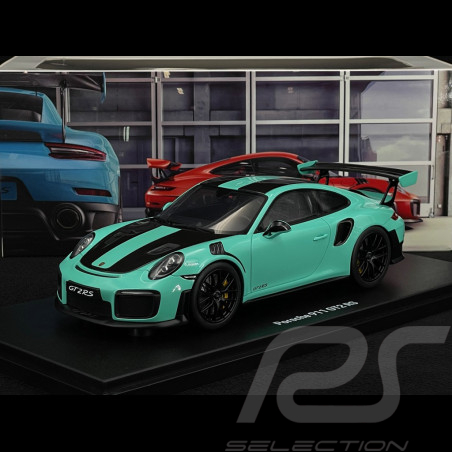 Porsche 911 Type 991.2 GT2...