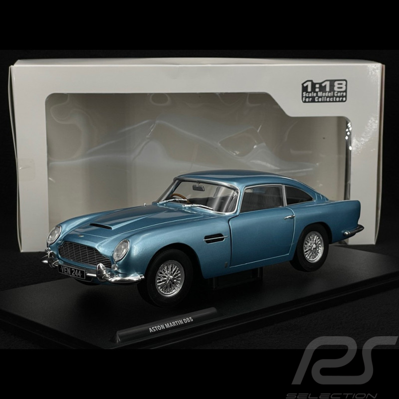 Aston Martin DB5 1964 Metallic Blue 1/18 Solido S1807104