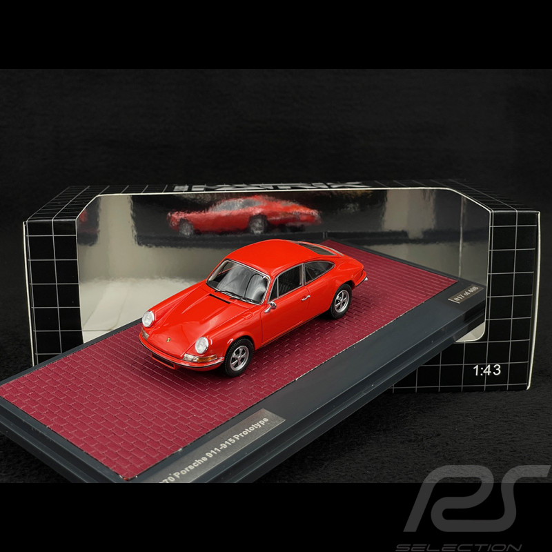 Porsche 915 Prototype 1970 Rouge 1/43 Matrix MX51607-021