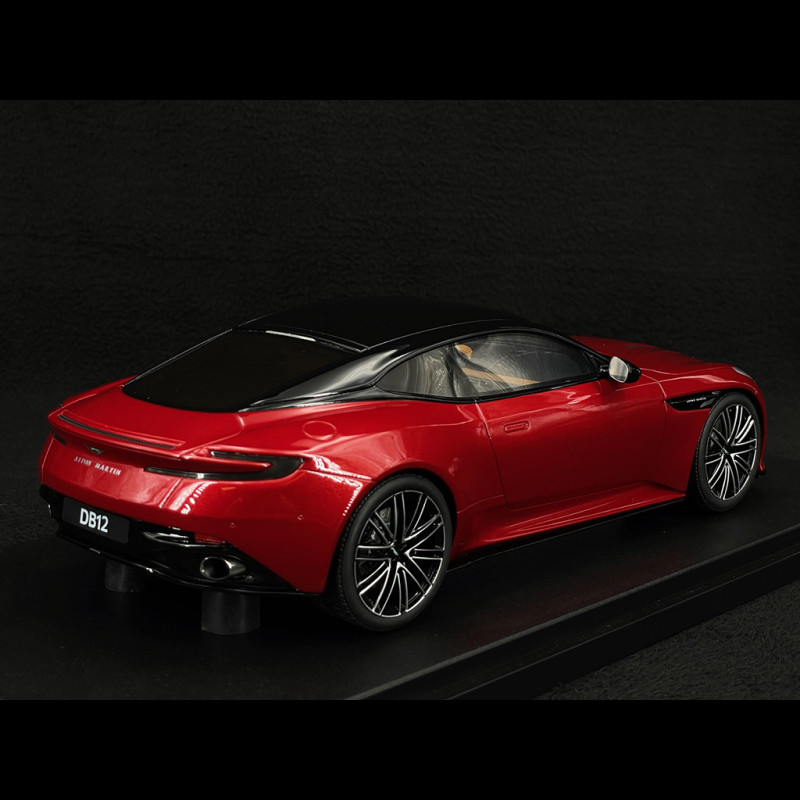 Modèle Réduit Aston Martin DB12 Hyper Red 2023 - 1/18 GT Spirit - Résine - Neuf
