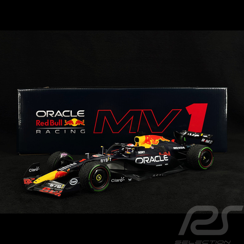 Max Verstappen Red Bull Racing RB20 Vainqueur GP Brésil F1 2024 1/18 Minichamps 110242101