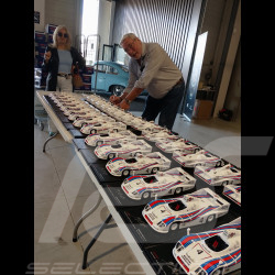 Porsche 936 Martini Racing n°4 Vainqueur 24H Le Mans 1977 Avec Figurine et Signature Jürgen Barth 1/18 Werk83 CK93231