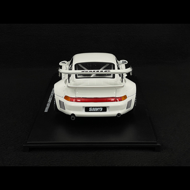 1/18 ポルシェ 911 (993) RWB Rauh-Welt ホワイト 1/18 AUTOart Porsche 911 RWB 993 (WHITE/GUN GREY WHEELS) Car