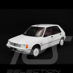 Peugeot 205 1984 Weiß 1/18 MCG MCG18493