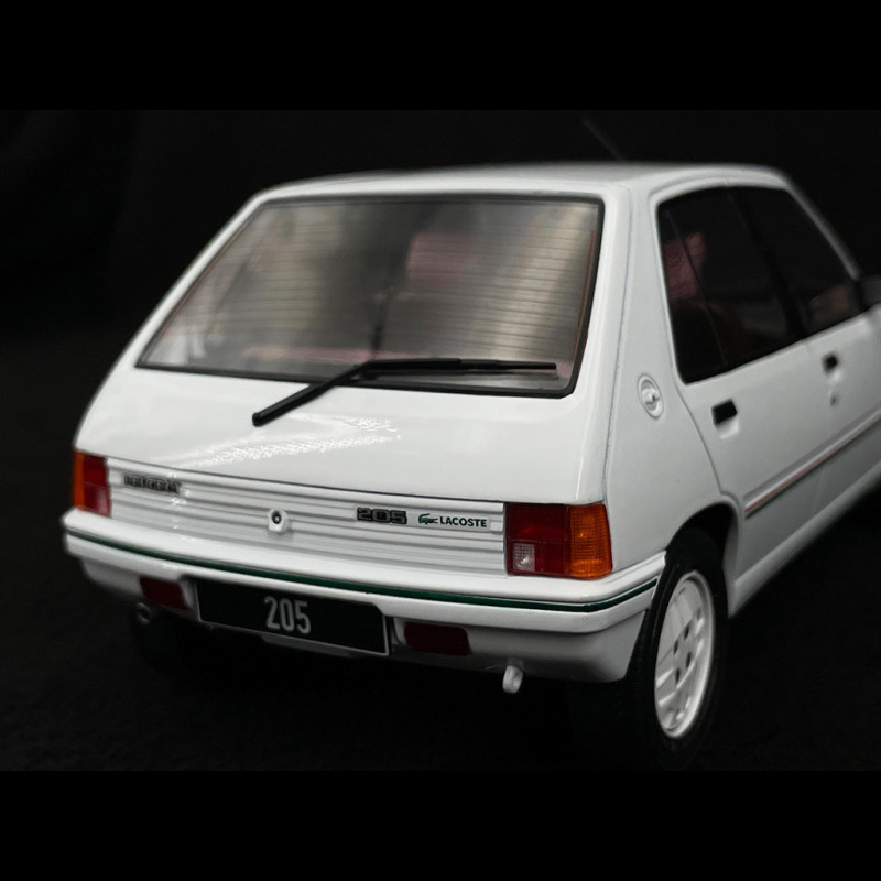 Peugeot 205 1984 White 1/18 MCG MCG18493
