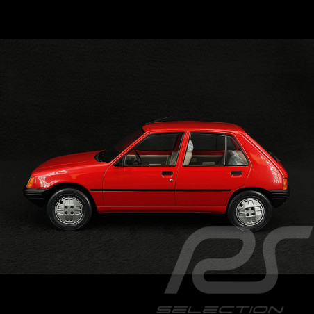 Peugeot 205 1984 Rouge 1/18 MCG MCG18492