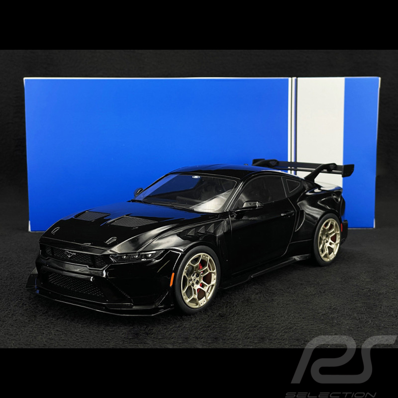 Ford Mustang GTD 2025 Noir 1/18 Ixo MCG18578