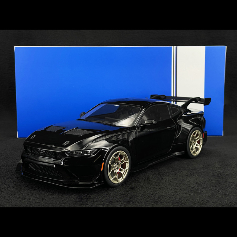 Ford Mustang GTD 2025 Black 1/18 Ixo MCG18578