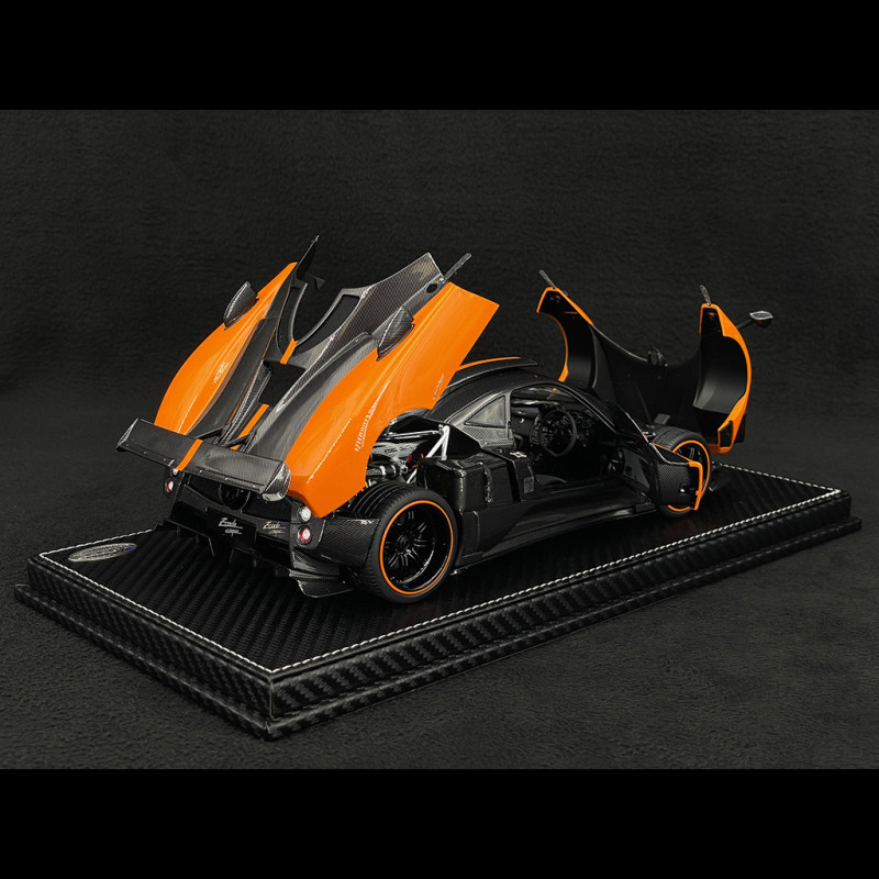 Pagani Zonda Cinque Coupe 2009 Arancio St. Tropez 1/18 BBR Models