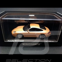Porsche 996 Carrera 4 Coupé 2001 argent rosé 1/43 Minichamps 400061025 Porsche 996 Carrera 4 Coupé 2001 argent rosé 1/43 Minichamps 400061025
