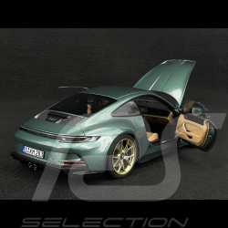 Porsche 911 GT3 Touring Typ 992 2021 Malachitgrün 1/18 Norev 187382