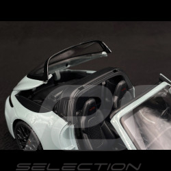 Porsche 911 Targa 4 GTS Hybrid Typ 922.2 2026 Shadegreen 1/18 Maisto M31470
