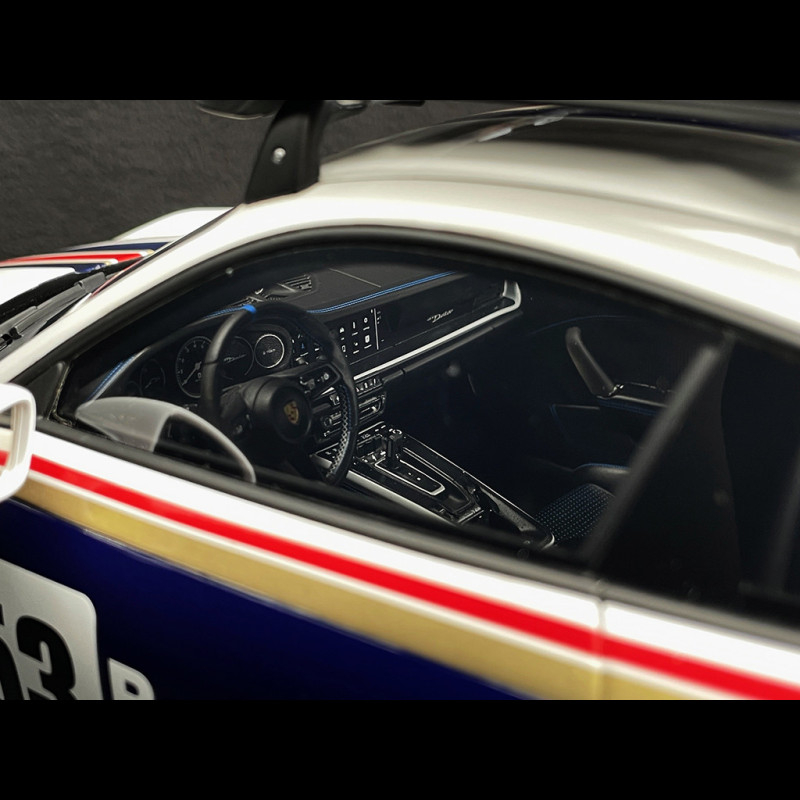 Porsche 911 (992) Dakar AHEAD #953 Roughroads Rallye Design