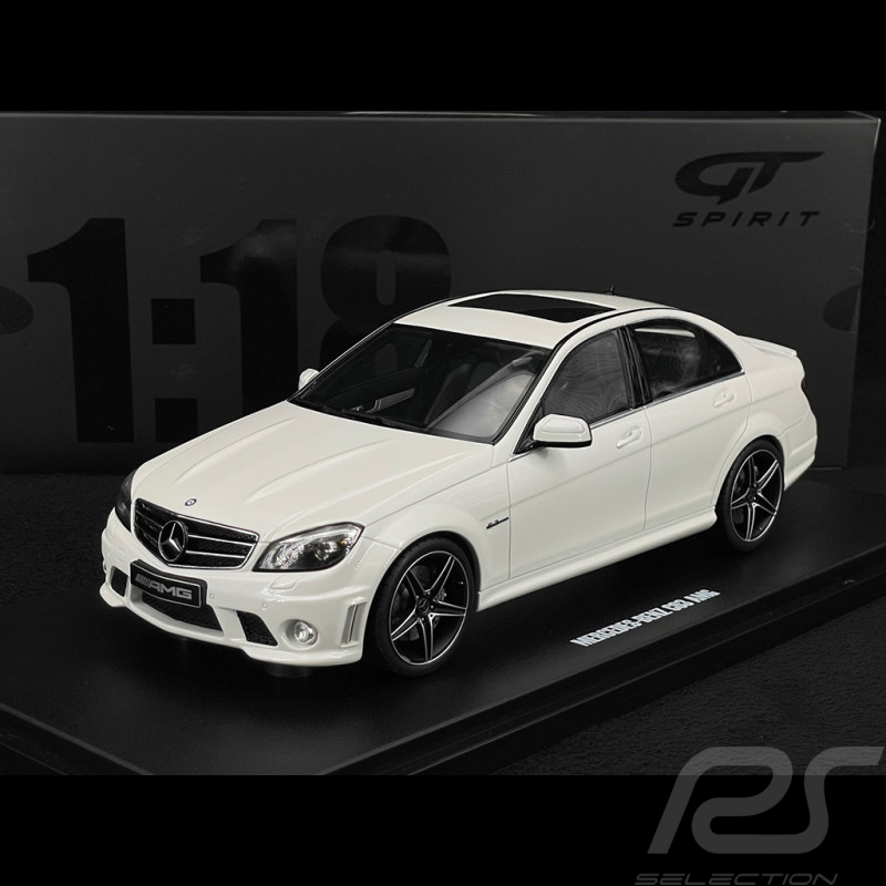 Mercedes-Benz C63 AMG 2007 Blanc Diamant 1/18 GT Spirit GT928