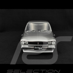 Nissan Skyline 2000 GT-R KPGC10 Silver 700 1971 Silver 1/12 Ottomobile G094