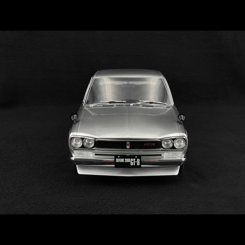 Nissan Skyline 2000 GT-R KPGC10 Silver 700 1971 Silver 1/12
