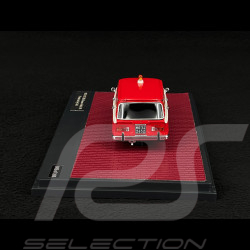 Alfa Romeo Giulia 105 Competition Assistance Scuderia Ferrari 1962 - 1972 1/43 Matrix MX40102-162