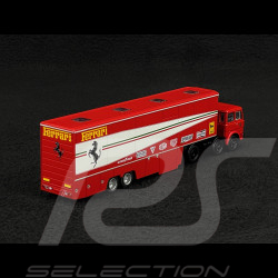 Set Ferrari 312 T2 F1 1977 + Camion de transport Ferrari avec 6 figurines 1/87 Berkina BRE58575