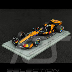 Oscar Piastri McLaren MCL39 n° 81 Vainqueur GP Chine 2025 Avec Pitboard 1/43 Spark S9580