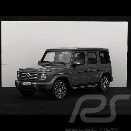 Mercedes-Benz Classe G 2024 Gris Classic 1/18 Norev 183035