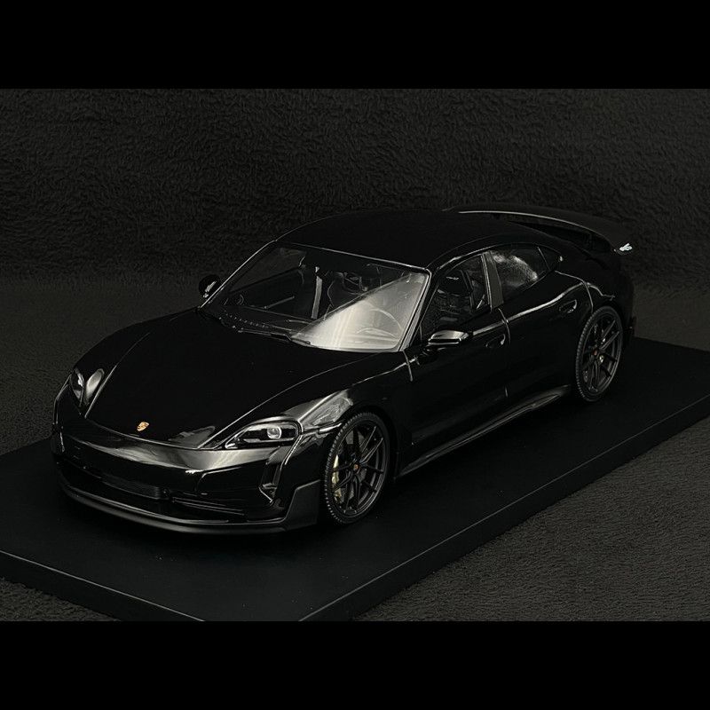Porsche Taycan Turbo GT 2024 Weissach Package Black 1/18