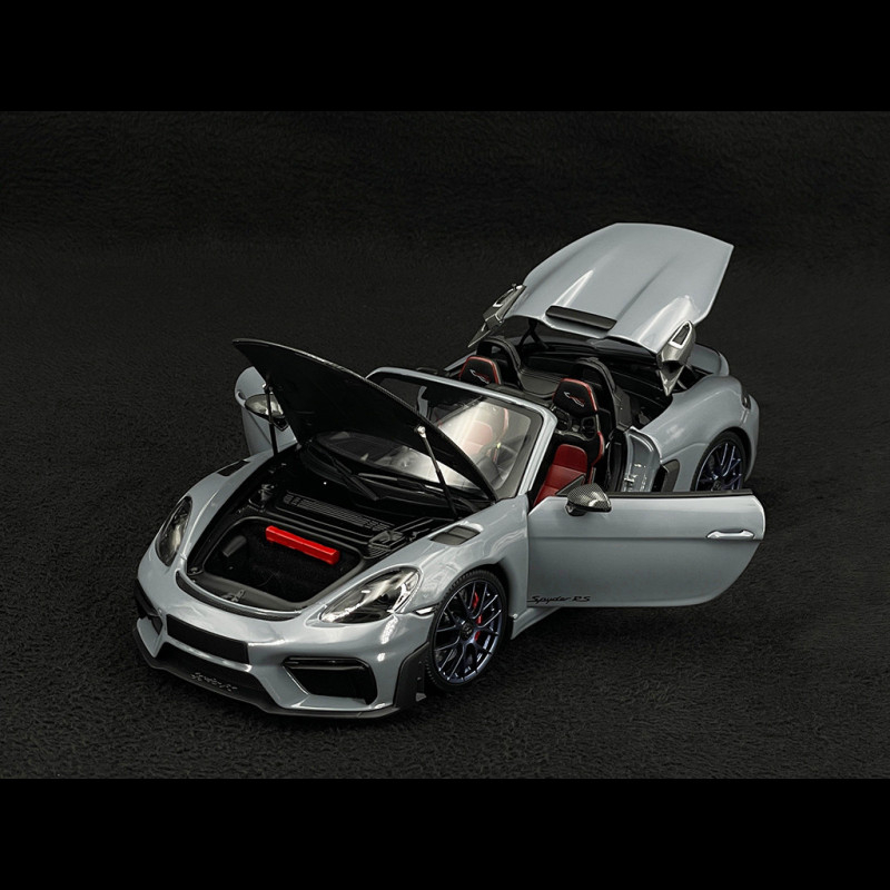 Porsche 718 Spyder RS Weissach Package 2024 Arctic Grey 1/18