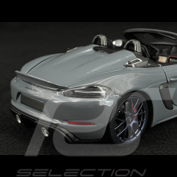 Porsche 718 Syder RS Weissach Package 2024 Arctic Grey 1/18 Minichamps 110063130