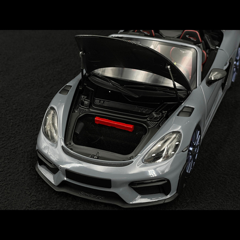 Porsche 718 Spyder RS Weissach Package 2024 Arctic Grey 1/18