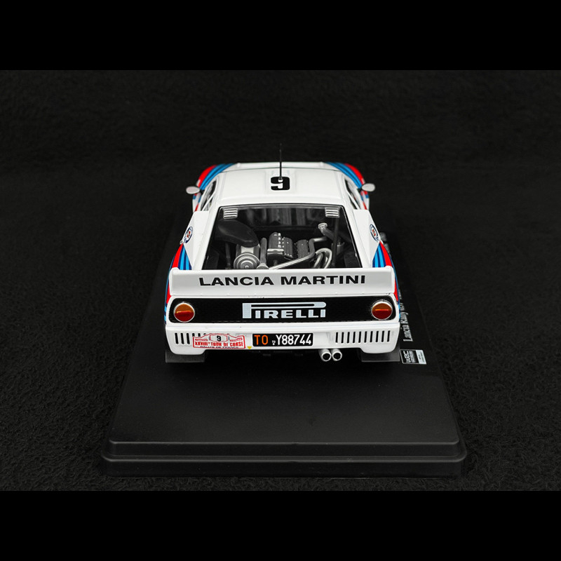 Lancia Rally 037 n° 9 Winner Tour De Corse Rally 1983 1/24 Altaya