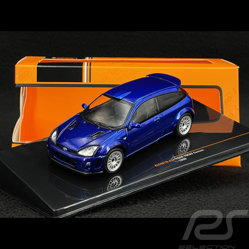 Ford Focus RS 1999 Blau Metallic 1/43 Ixo CLC467