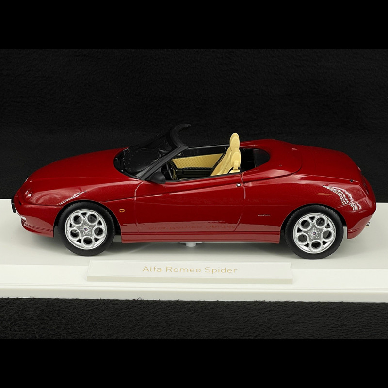 Maisto 1995 Alfa Romeo Spider ROUGE cabriolet édition spéciale échelle 1/18 #318