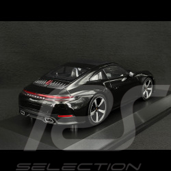 Porsche 911 Carrera Coupe Type 992.2 2024 Intense Metallic Black 1/18 Minichamps 155064022