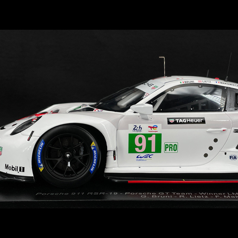Porsche 911 RSR-19 Type 991 n° 91 Winner 24h Le Mans 2022 1/18