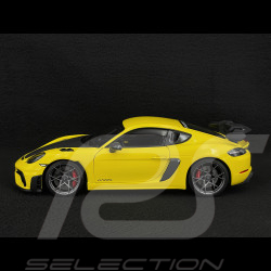 Porsche 718 Cayman GT4 RS 2024 Weissach Package Renngelb 1/18 Minichamps 110062124