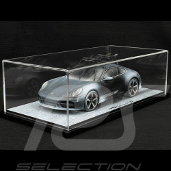 Porsche 911 Carrera S Type 992.2 2024 Noir avec Skis Porsche 1/18 Spark WAP0210230T911